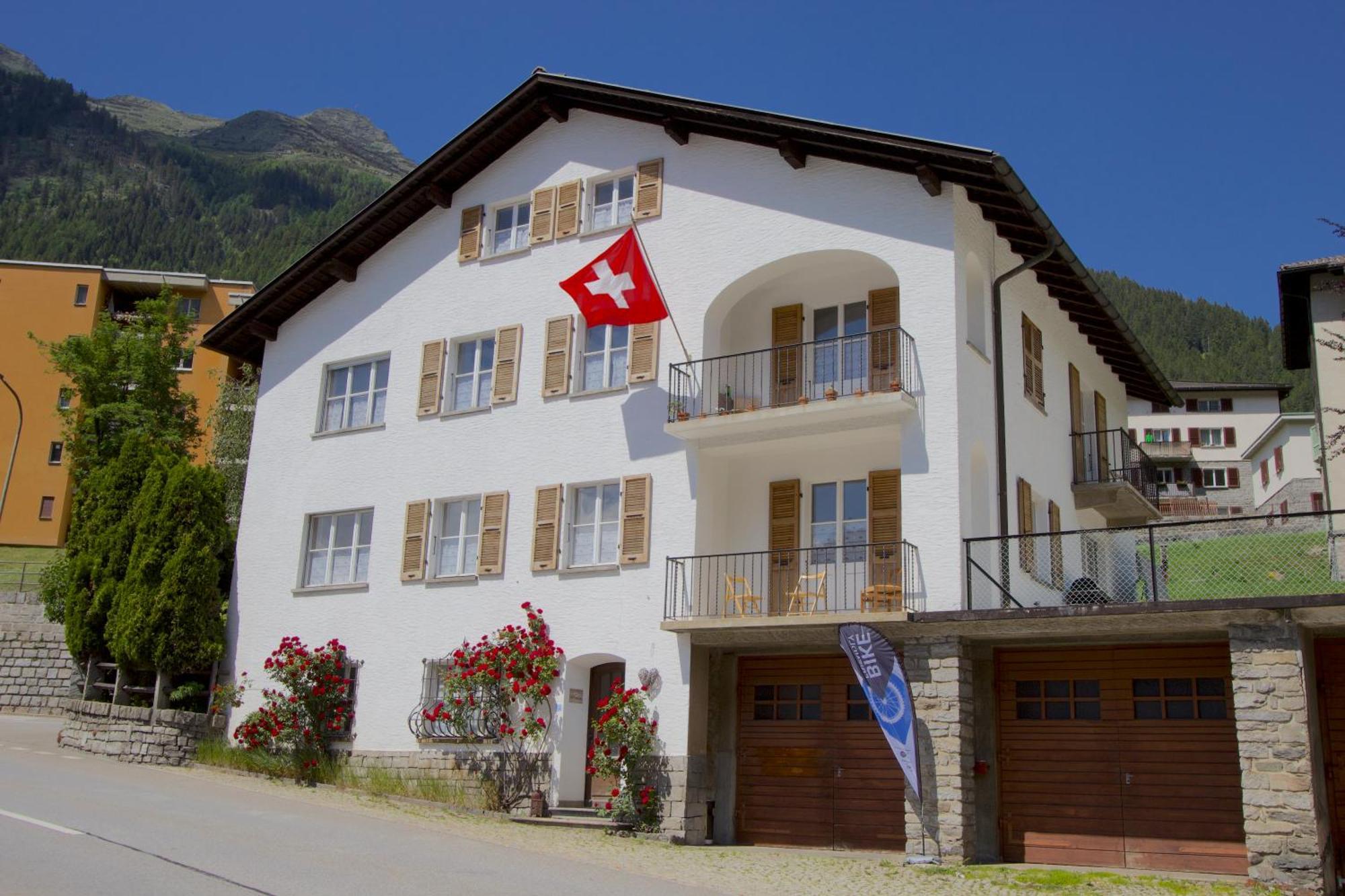Chalet Cuore delle Alpi Airolo Extérieur photo